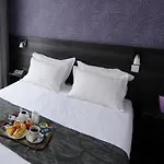 Otel Garden Saint Martin 2*